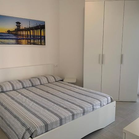 Condominio Cristallo Lignano Sabbiadoro Kültér fotó